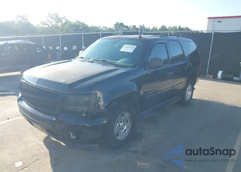 2008 Chevrolet Tahoe Ls z USA, uszkodzony, nr VIN 1GNFC13C78R252341